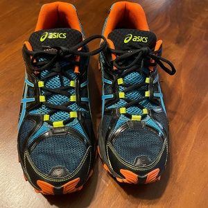 ASICS gel scout running shoes.  Size 11.5